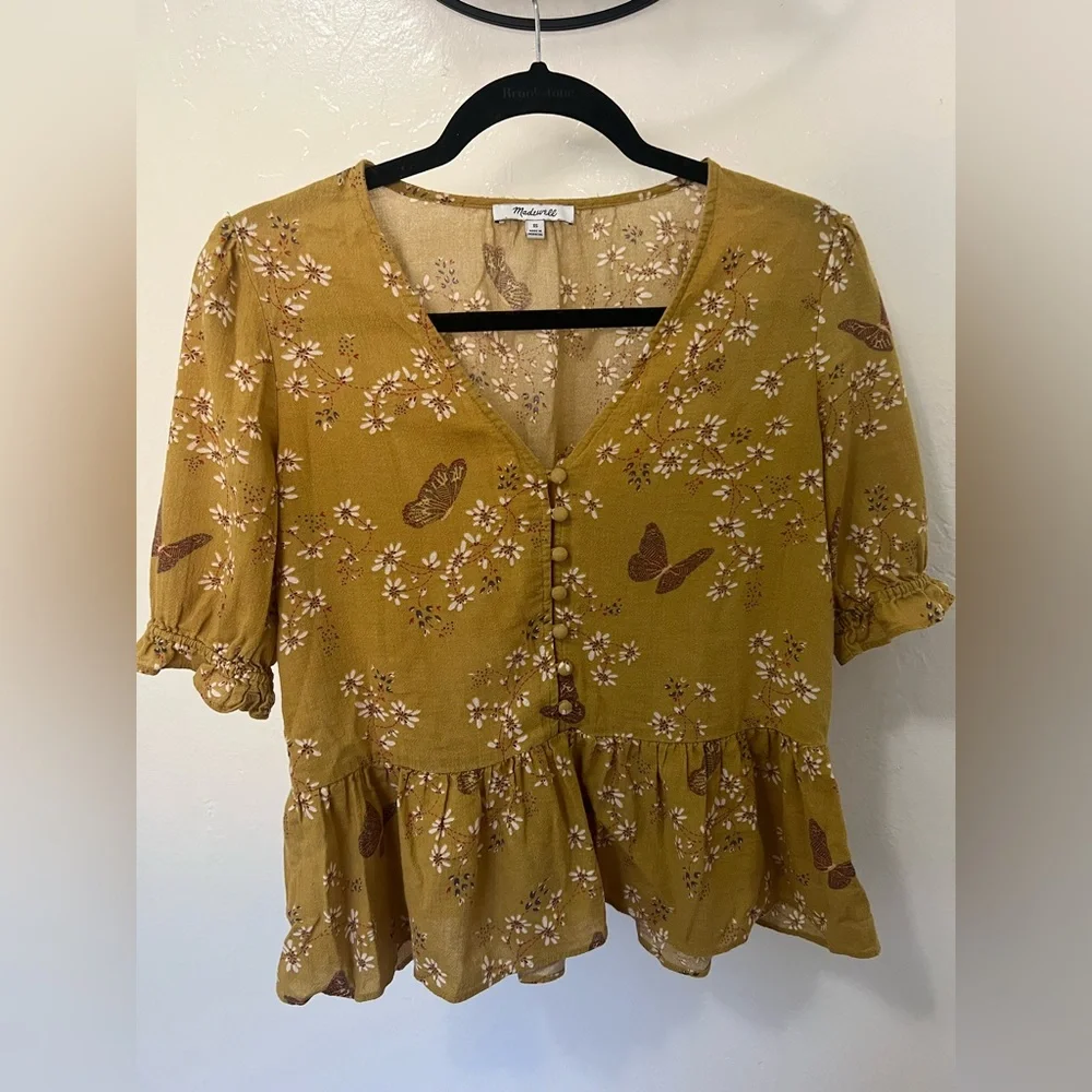 Madewell courtyard ruffle hem blouse - Picture 2 of 7